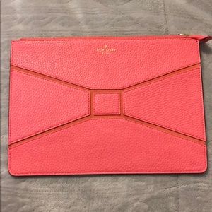 Kate spade ♠️ pouch